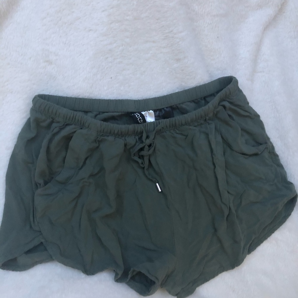 Mid Rise Soft Shorts - Picture 2 of 3